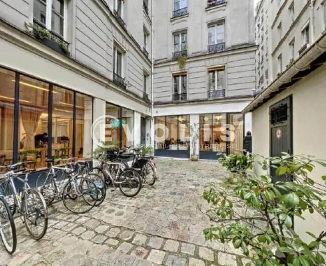 Plus de détails pour Bureau à vendre