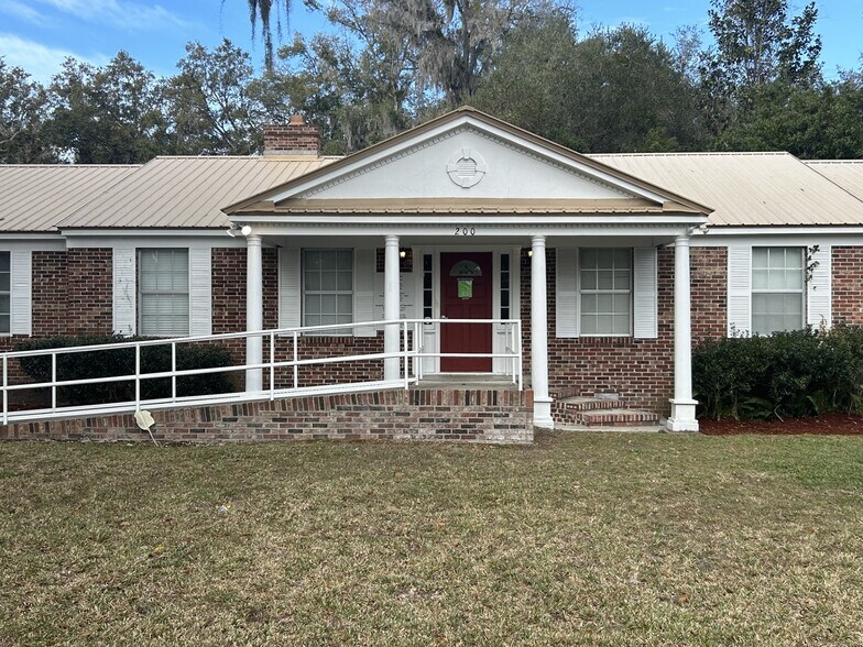 200 Mission Rd, Palatka, FL à vendre - Photo de l’immeuble – Image 1 sur 46