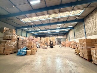 Plus de détails pour Industriel/Logistique à louer