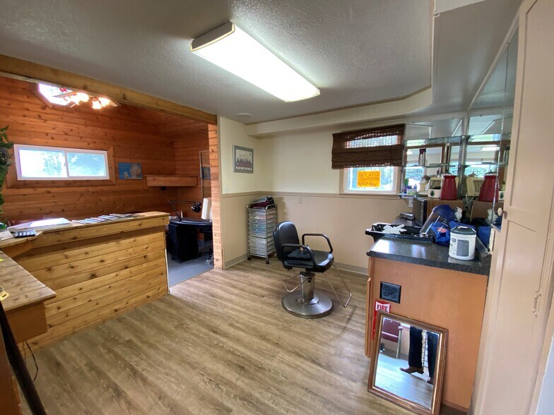 2404 Union Rd, Cheektowaga, NY à vendre - Photo de l’immeuble – Image 2 sur 19