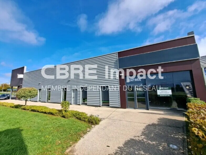 Local commercial dans Ahuy à louer - Photo de l’immeuble – Image 1 sur 7