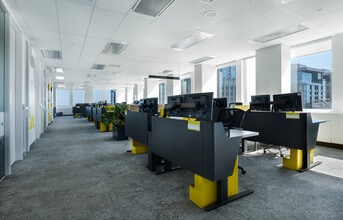 1155 Boul René-Lévesque O, Montréal, QC à louer Photo intérieure– Image 2 sur 8