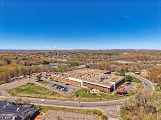 Plus de détails pour 84 Progress Ln, Waterbury, CT - Bureau, Industriel/Logistique à louer