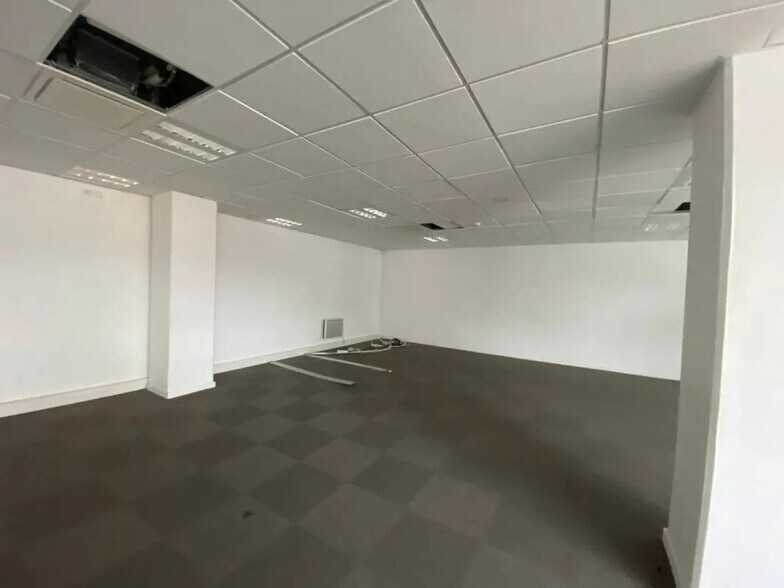 4 Rue De Charenton, Alfortville à louer - Photo de l’immeuble – Image 3 sur 5