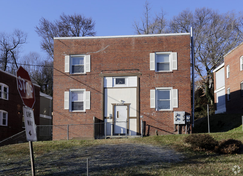 2895 Hartford St SE, Washington, DC à vendre - Photo de l’immeuble – Image 2 sur 4