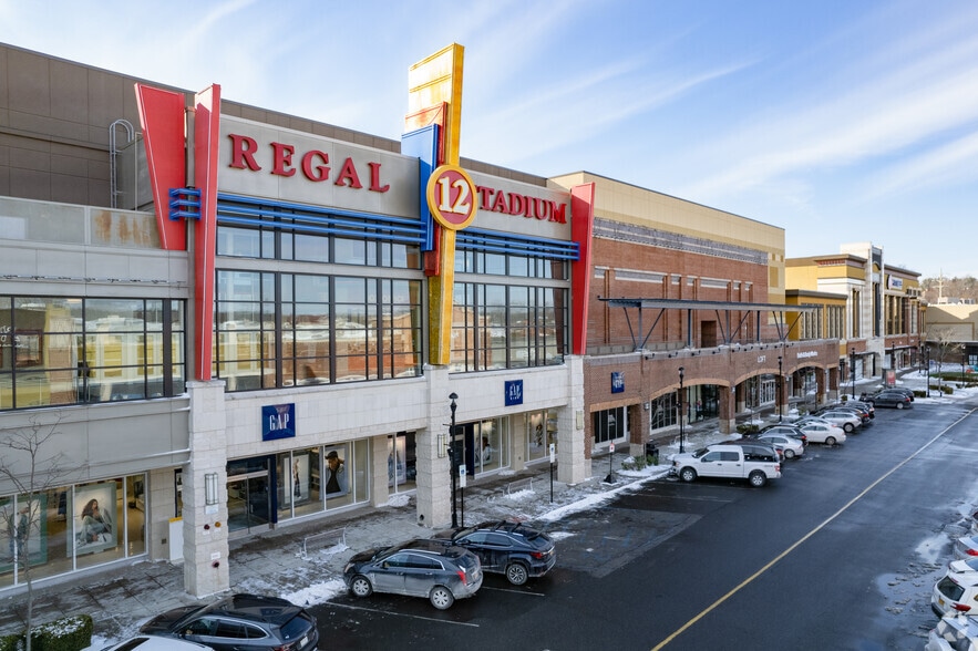 5101 Fashion Dr, Nanuet, NY à louer - Photo principale – Image 1 sur 6