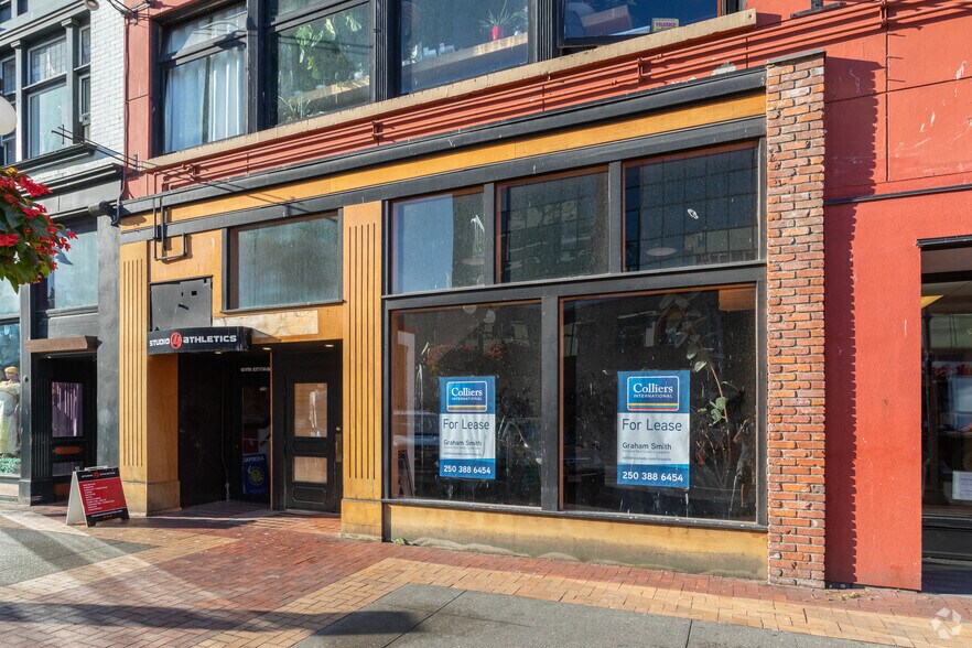 709 Yates St, Victoria, BC à vendre - Photo de l’immeuble – Image 3 sur 5