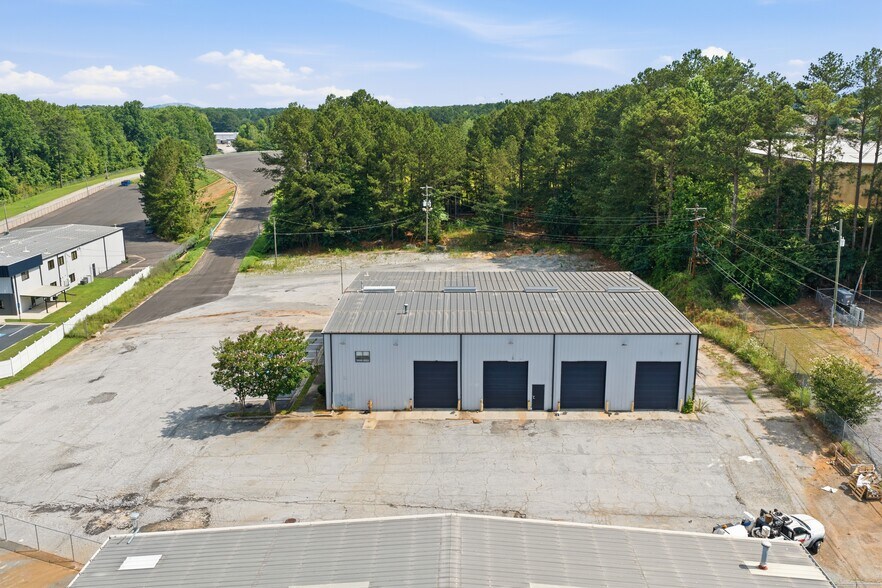 6520 Marbut Rd, Lithonia, GA à louer - Photo de l’immeuble – Image 3 sur 17