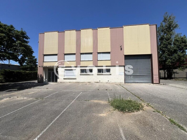 Industriel/Logistique dans Chassieu à louer - Photo de l’immeuble – Image 3 sur 24