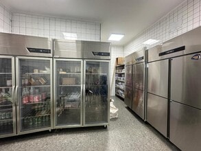 Local commercial dans Madrid, Madrid à louer Photo intérieure– Image 2 sur 5