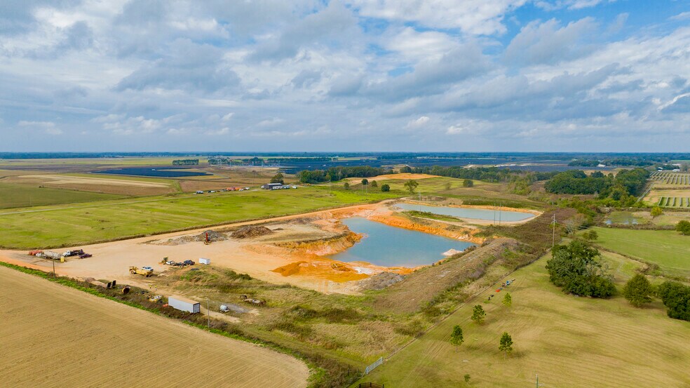 9765 Kaiser Dr, Foley, AL à vendre - Photo principale – Image 1 sur 15