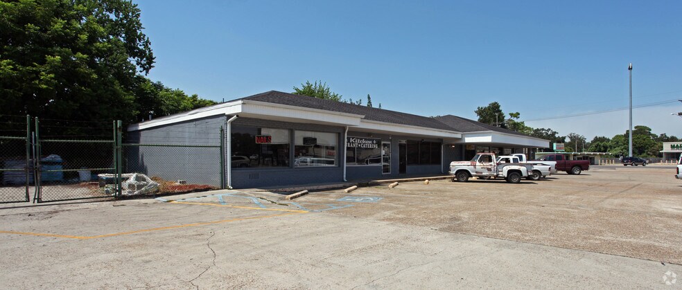 4800-4854 General Meyer Ave, New Orleans, LA à louer - Photo principale – Image 3 sur 7