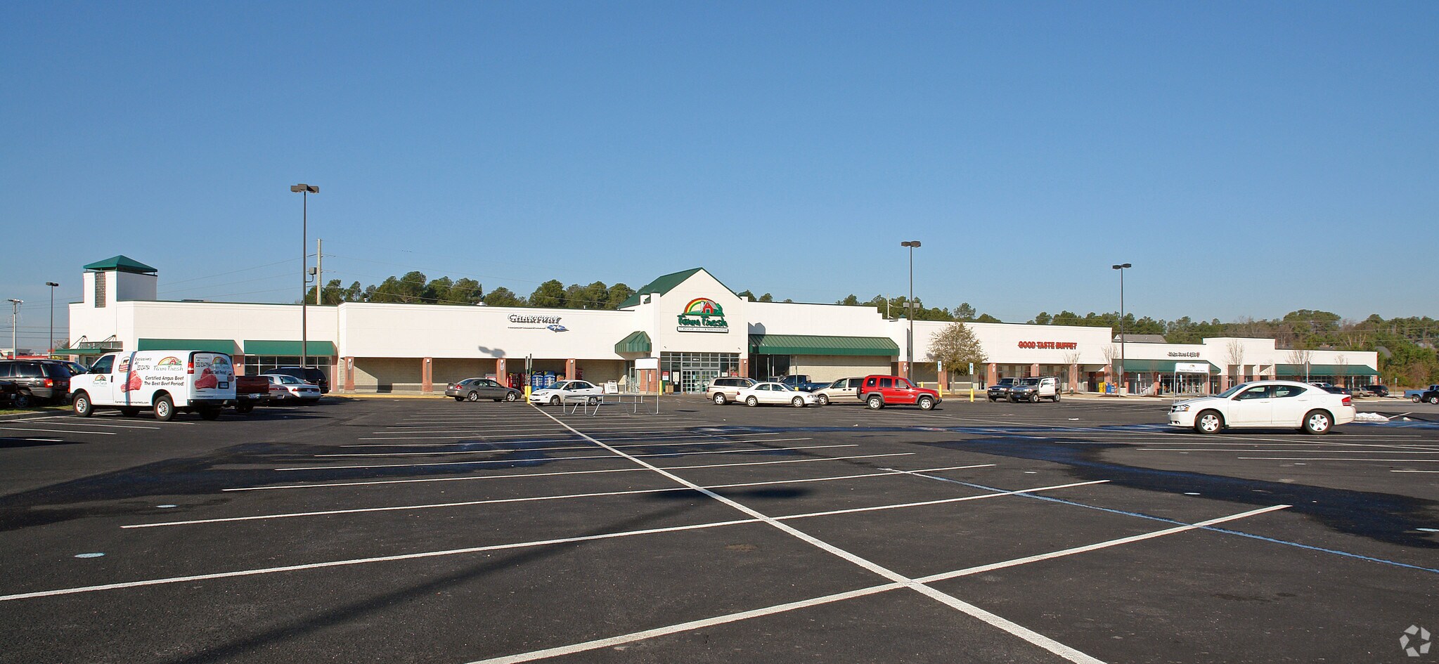 2800-2806 Raleigh Rd, Wilson, NC à louer Photo principale– Image 1 sur 11