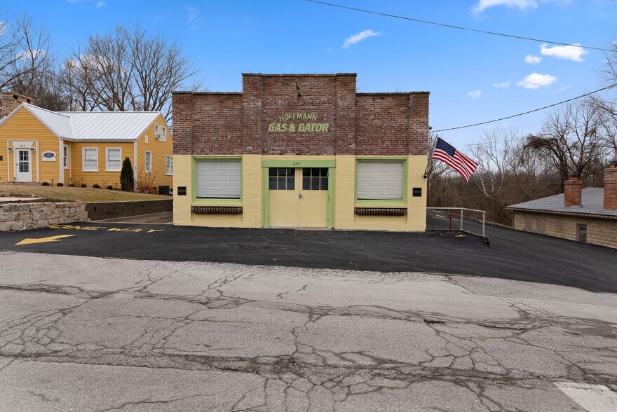 225 Jackson St, Augusta, MO à vendre - Photo de l’immeuble – Image 2 sur 17