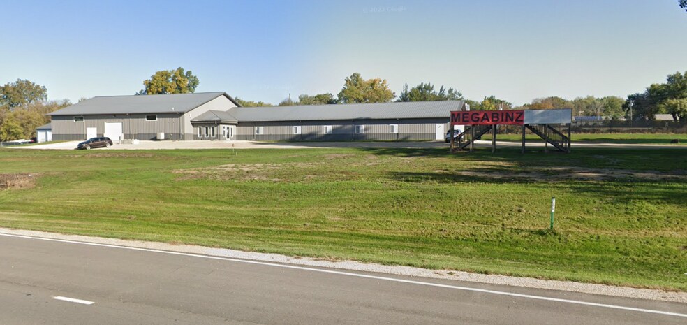 1177 Chester Ave SE, Rochester, MN à vendre - Photo de l’immeuble – Image 2 sur 24