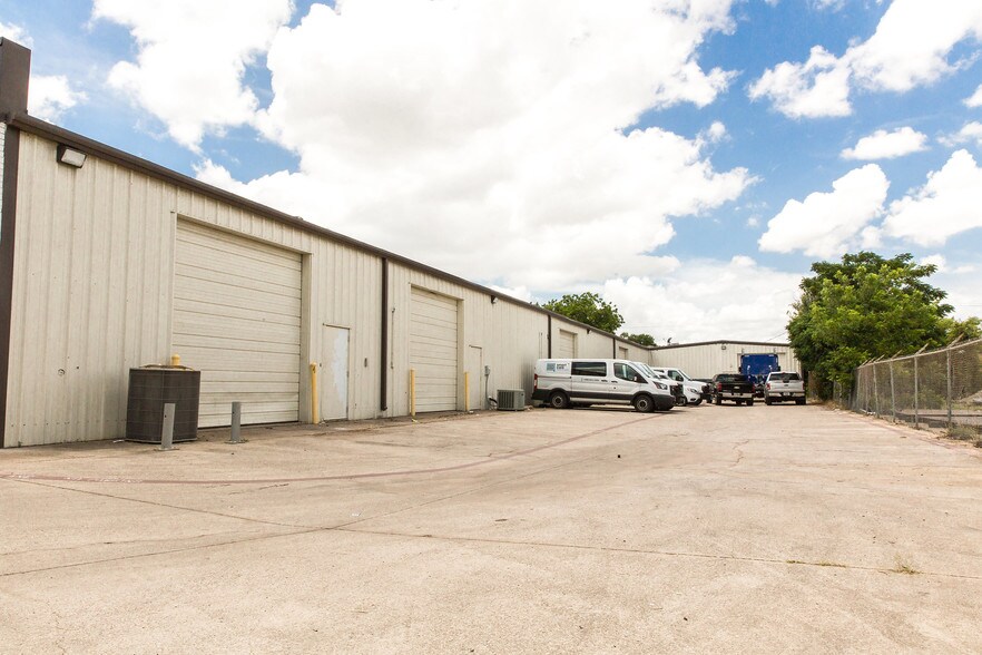 2603 Southwell Rd, Dallas, TX à louer - Autre – Image 3 sur 14