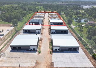 Plus de détails pour 1523 S Persimmon St, Tomball, TX - Industriel/Logistique à vendre