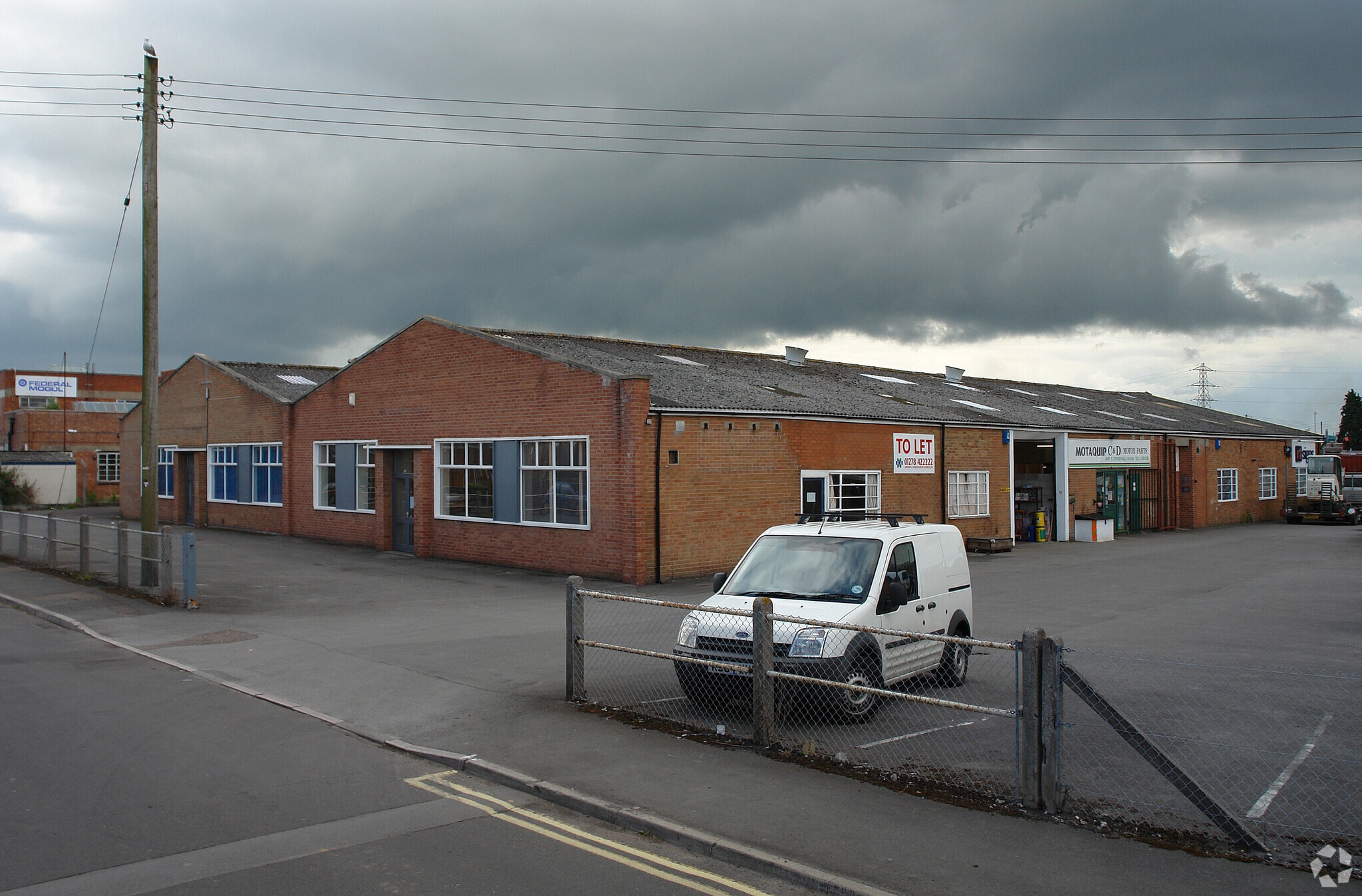 Colley Ln, Bridgwater à louer Photo principale– Image 1 sur 3