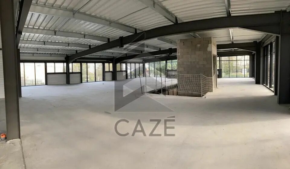 Bureau dans Artigues-près-Bordeaux à louer - Photo de l’immeuble – Image 2 sur 3