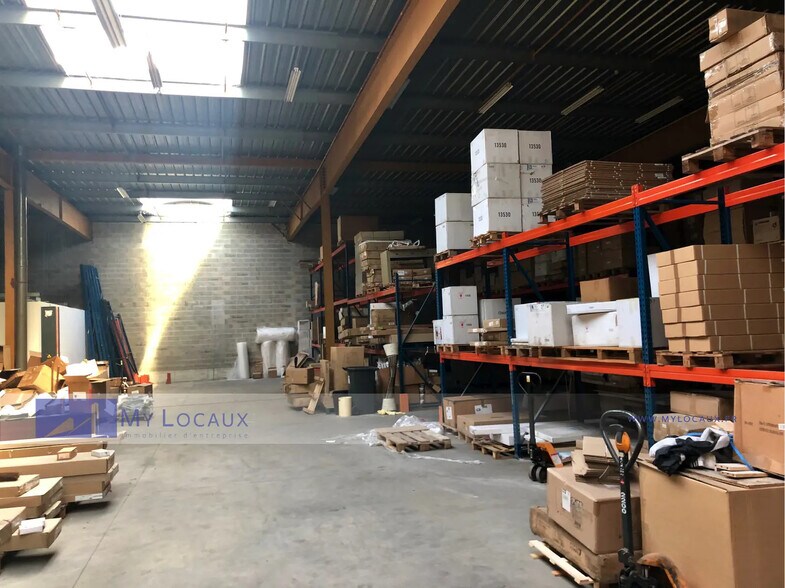 Industriel/Logistique dans Bezons à louer - Photo de l’immeuble – Image 2 sur 9