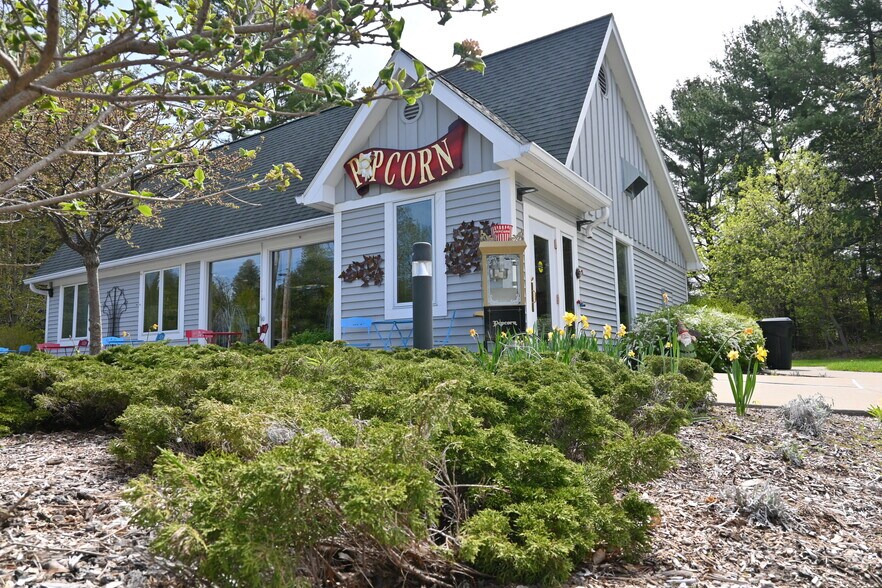 12046 State Hwy 42, Ellison Bay, WI à vendre - Photo de l’immeuble – Image 3 sur 23