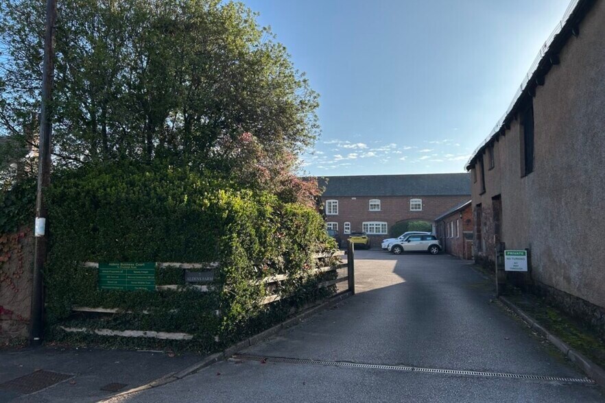 Chudleigh Rd, Exeter à louer - Photo de l’immeuble – Image 2 sur 2