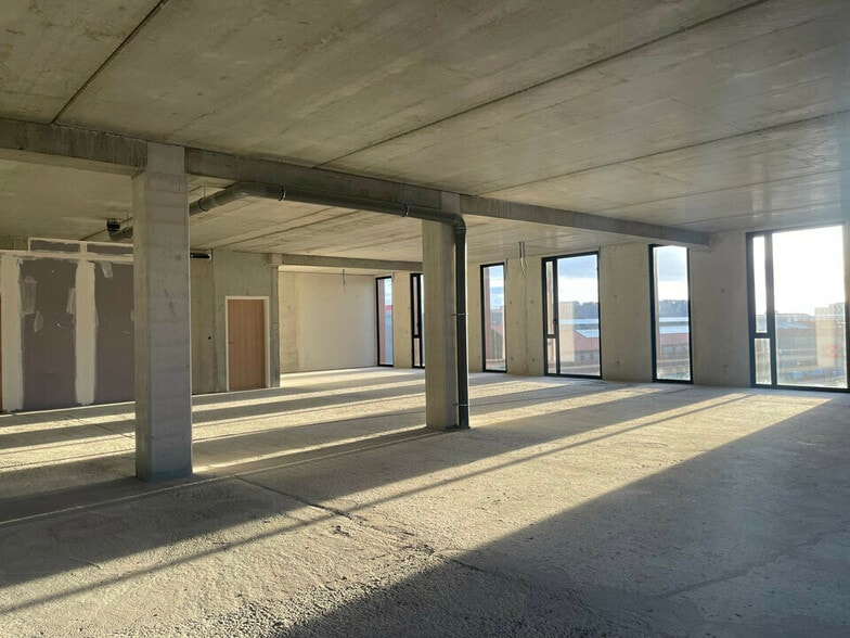Bureau dans Le Havre à vendre - Photo de l’immeuble – Image 1 sur 7