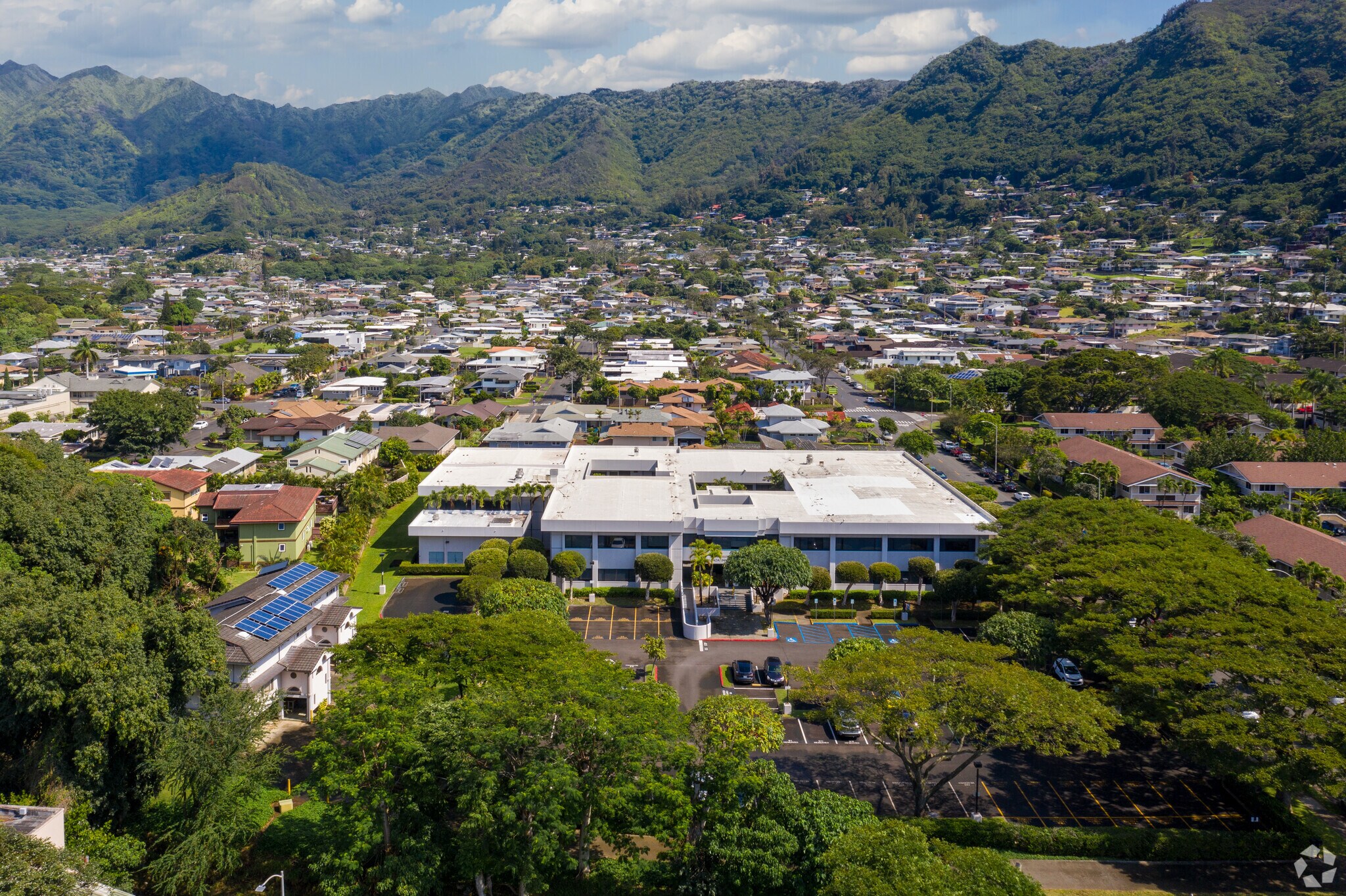 2800 Woodlawn Dr, Honolulu, HI à louer Aérien– Image 1 sur 2