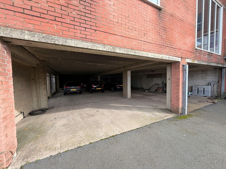 Mannings Heath Rd, Poole à louer - Photo de l’immeuble – Image 2 sur 2