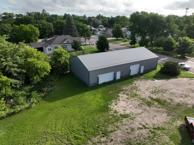 18 N 1st St, Hay Springs, NE à vendre - Aérien – Image 3 sur 17