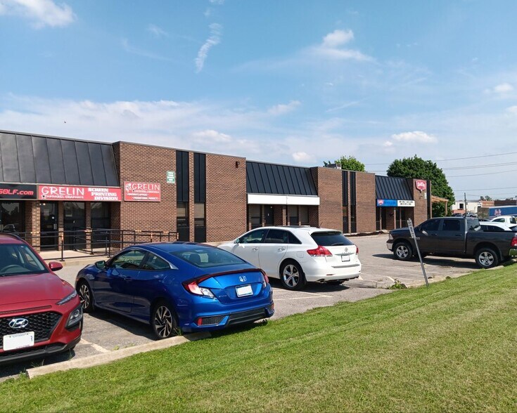 51 Woodyatt Dr, Brantford, ON à louer - Photo de l’immeuble – Image 3 sur 4