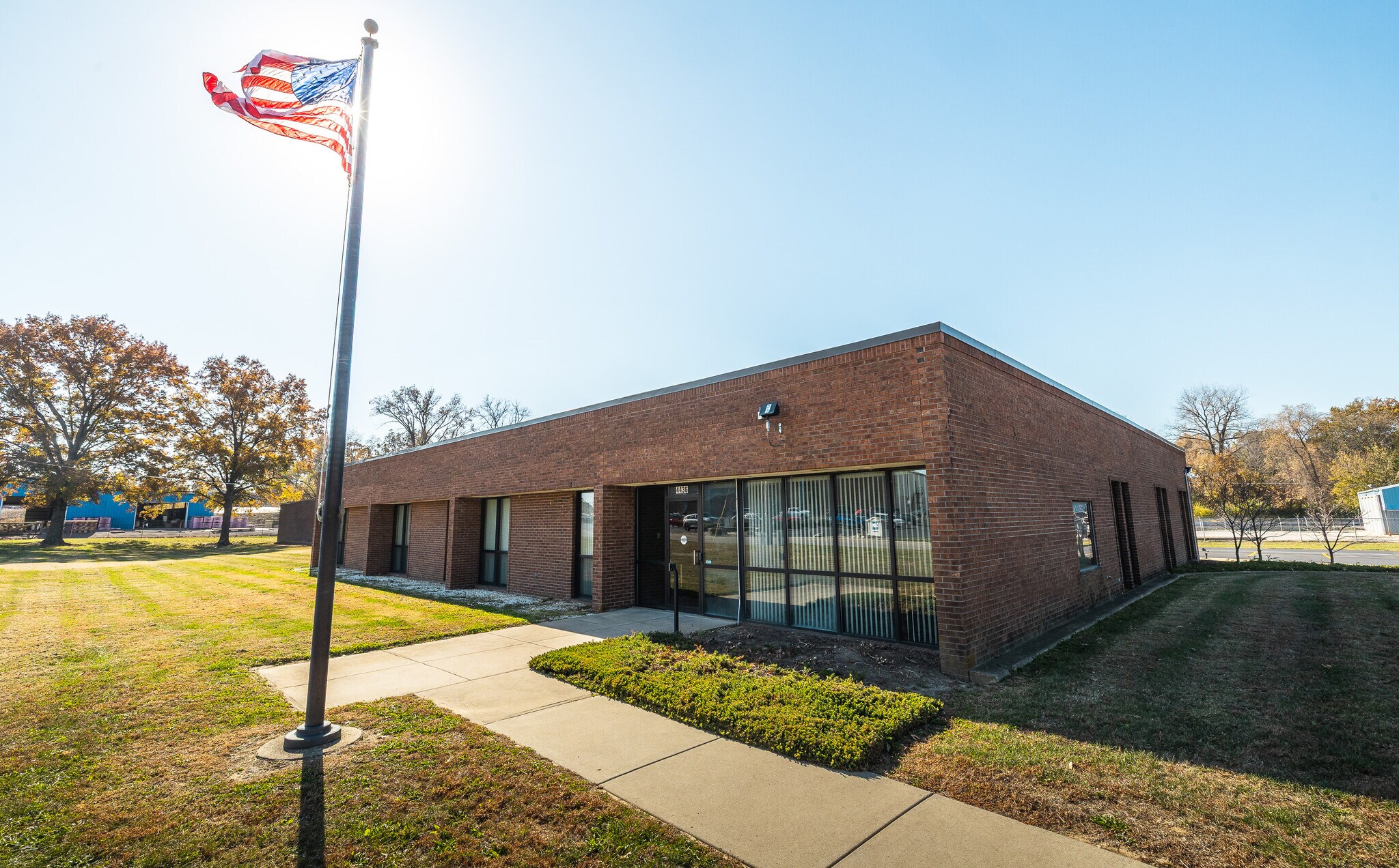 4436 Industrial Dr, Alton, IL à vendre Photo principale– Image 1 sur 3