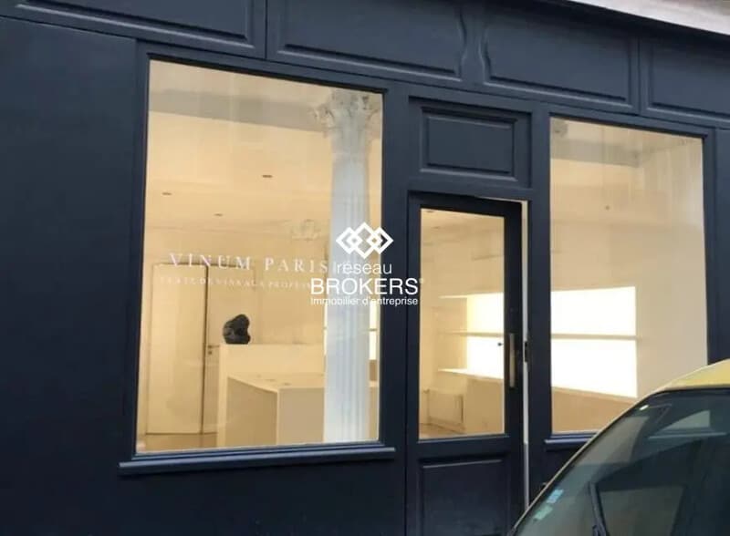 Local commercial dans Paris à louer - Photo de l’immeuble – Image 2 sur 4