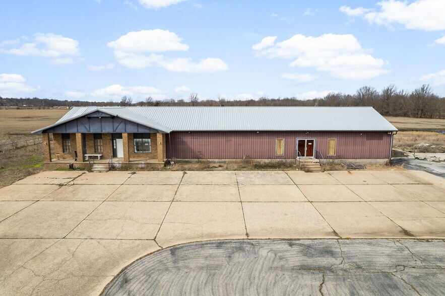 1010 E St Sw, Miami, OK à vendre - Photo de l’immeuble – Image 1 sur 8