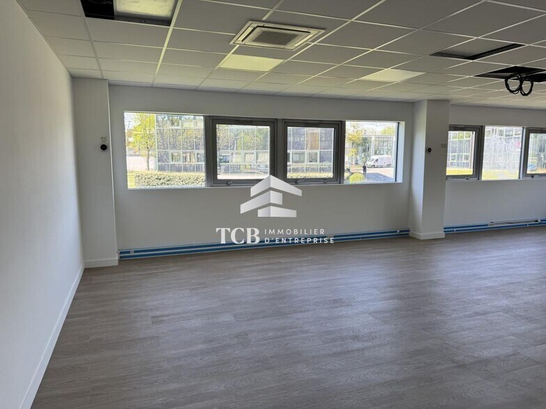 Bureau dans Nantes à louer - Photo de l’immeuble – Image 2 sur 6