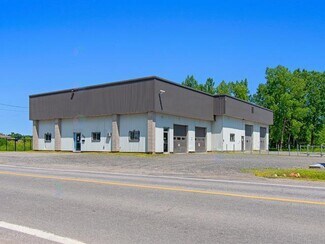 Plus de détails pour 800 Rue Dollard, Gatineau, QC - Industriel/Logistique à vendre