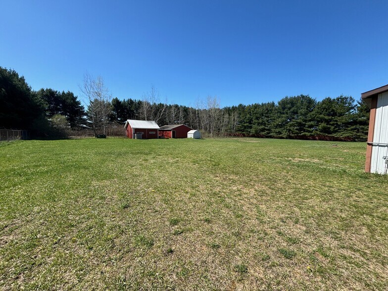 5684 E Broadway Rd, Mount Pleasant, MI à vendre - Photo de l’immeuble – Image 3 sur 6