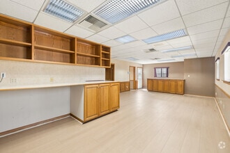 422 W Chevy Chase Dr, Glendale, CA à louer Photo intérieure– Image 2 sur 8