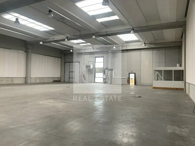 5 Avenue Lionel Terray, Meyzieu à louer - Photo de l’immeuble – Image 3 sur 11