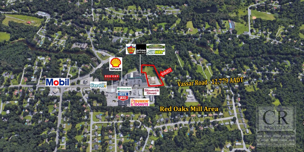 51 Vassar Rd, Poughkeepsie, NY à vendre - Photo de l’immeuble – Image 1 sur 3