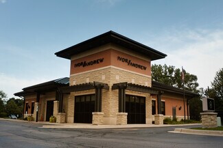 Plus de détails pour 1901 N Gary Ave, Wheaton, IL - Local commercial à vendre