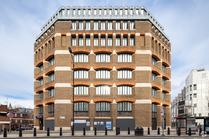 2 Bessborough St, Londres à louer - Photo de l’immeuble – Image 3 sur 12