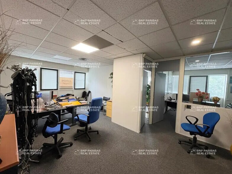 1 Rue De Terre Neuve, Les Ulis à vendre - Photo intérieure – Image 2 sur 5