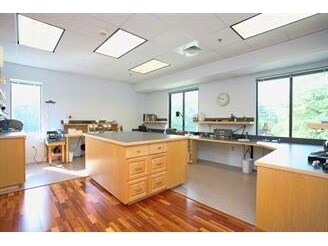 605 W Main St, Carrboro, NC à vendre - Photo de l’immeuble – Image 3 sur 40