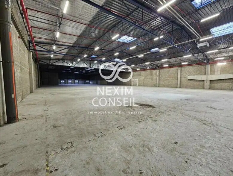 110 Bis Avenue Du Général Leclerc, Pantin à louer - Photo de l’immeuble – Image 2 sur 3