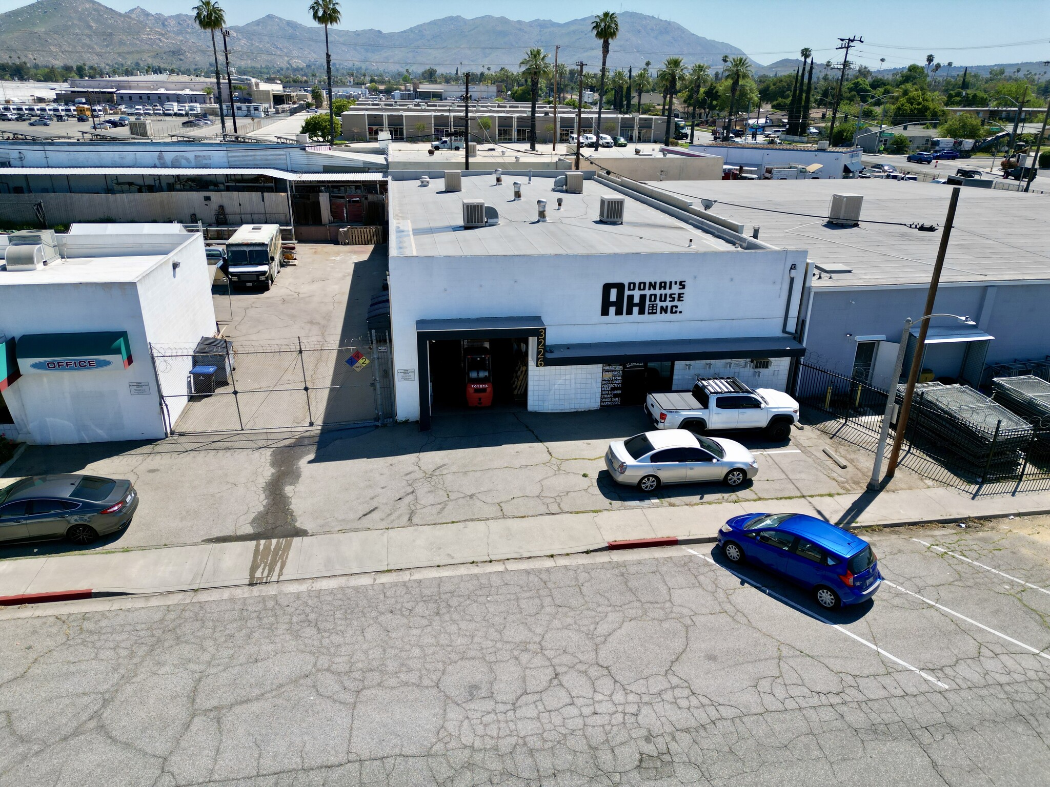 3226 Franklin Ave, Riverside, CA à louer Photo intérieure– Image 1 sur 9