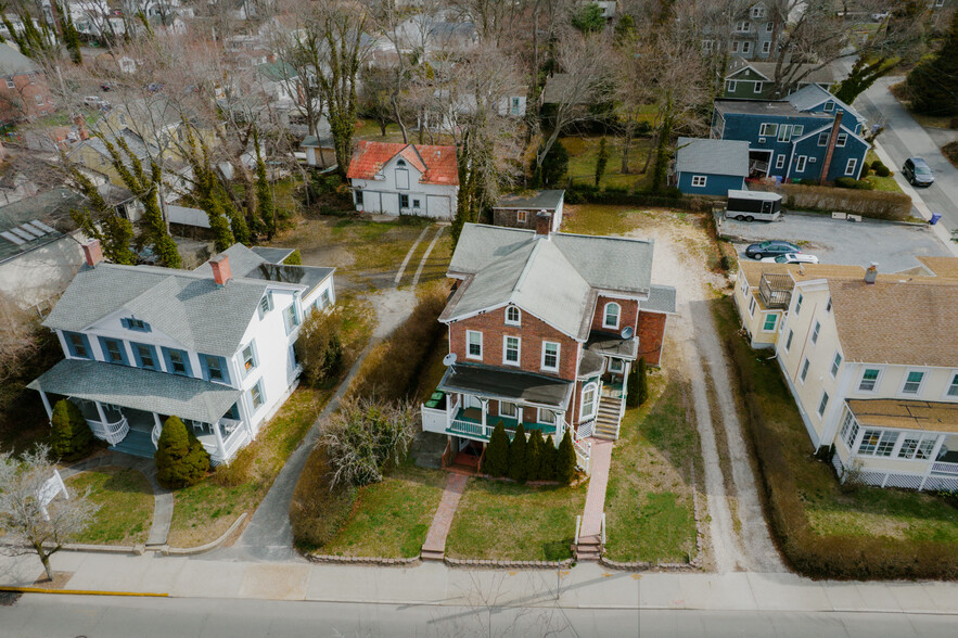 507 Main St, Port Jefferson, NY à vendre - Photo de l’immeuble – Image 3 sur 5