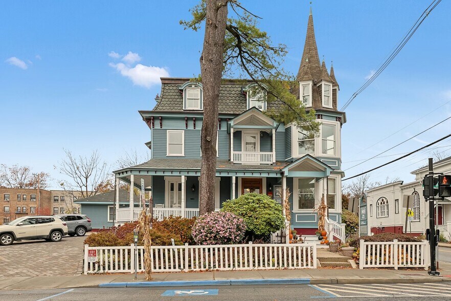 46 S Broadway, Nyack, NY à vendre - Photo de l’immeuble – Image 1 sur 30