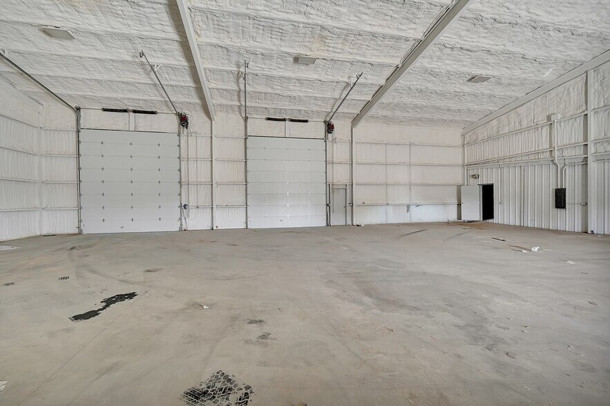 2458 N FM 1936, Odessa, TX à louer - Photo de l’immeuble – Image 2 sur 11