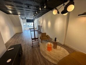 8-10 Irving Pl, Woodmere, NY à louer Photo intérieure– Image 2 sur 7